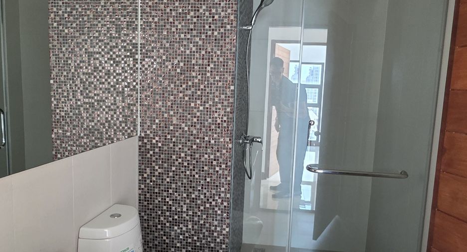 Condo en venta de 4 habitaciones en Bang Lamung, Chonburi