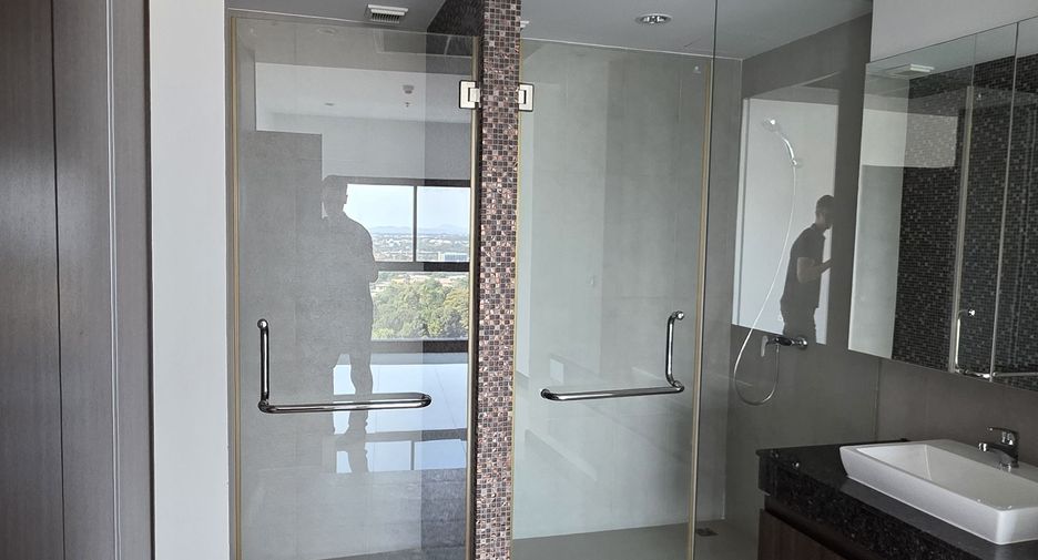 Condo en venta de 4 habitaciones en Bang Lamung, Chonburi