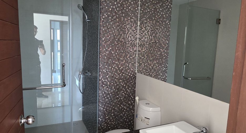 Condo en venta de 4 habitaciones en Bang Lamung, Chonburi