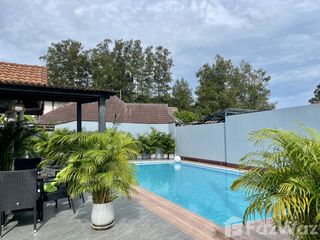 For rent 4 bedrooms villa in Ko Samui, Surat Thani
