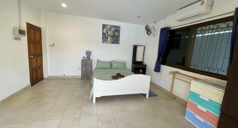 For rent 4 bedrooms villa in Ko Samui, Surat Thani