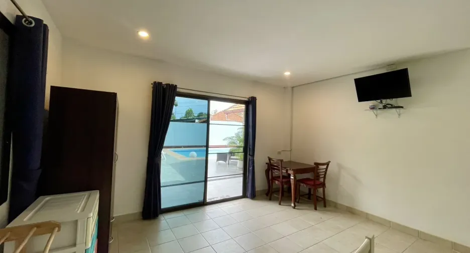 For rent 4 bedrooms villa in Ko Samui, Surat Thani