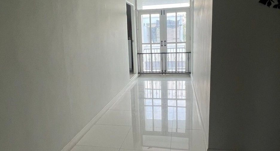 Hotel en alquiler de 20 habitaciones en Mueang Chiang Mai, Chiang Mai