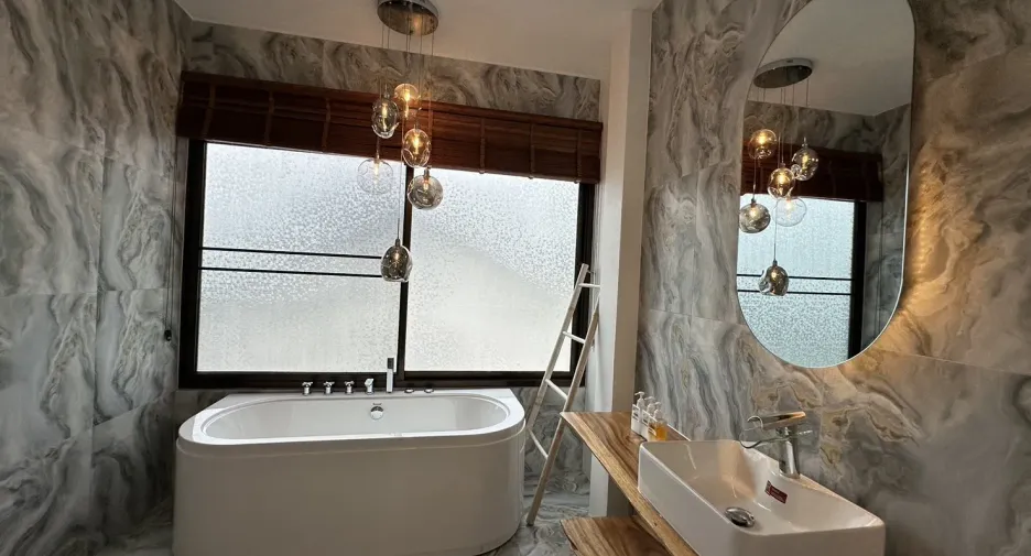 Villa zum Kauf mit 8 Zimmer in Doi Saket, Chiang Mai