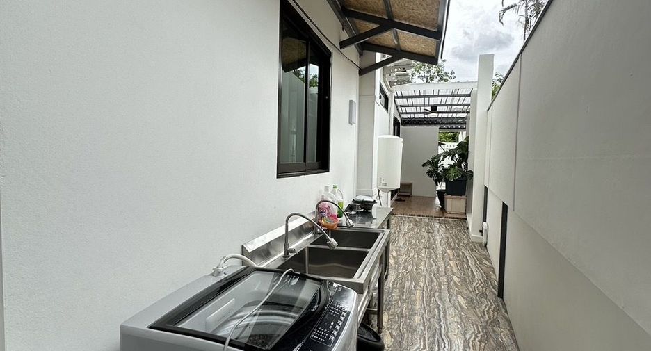 Villa zum Kauf mit 8 Zimmer in Doi Saket, Chiang Mai