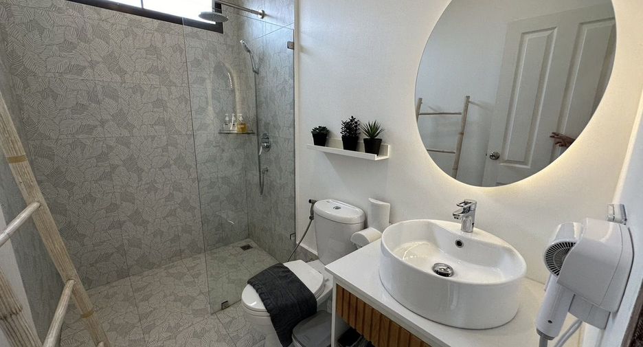 Villa zum Kauf mit 8 Zimmer in Doi Saket, Chiang Mai