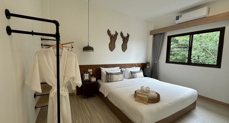 Villa zum Kauf mit 8 Zimmer in Doi Saket, Chiang Mai