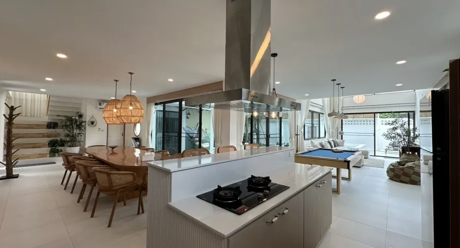 Villa zum Kauf mit 8 Zimmer in Doi Saket, Chiang Mai