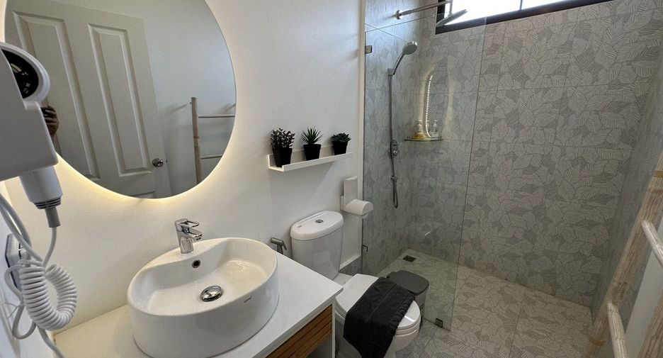Villa zum Kauf mit 8 Zimmer in Doi Saket, Chiang Mai