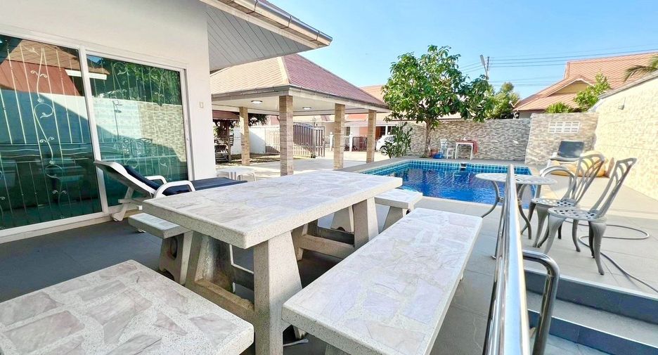 出售 和 出租 3 卧室 别墅 在 Bang Lamung, Chon Buri