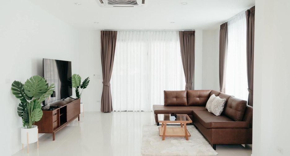 À louer 3 chambres villa à San Sai, Chiang Mai