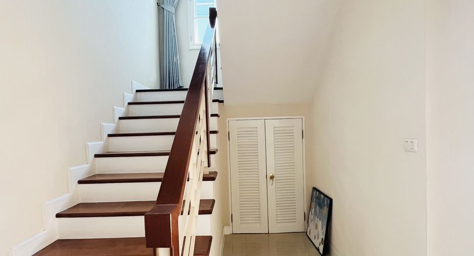 For rent 3 bedrooms house in San Sai, Chiang Mai