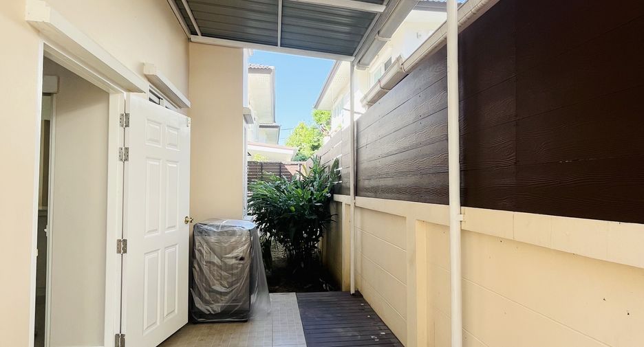 For rent 3 bedrooms house in San Sai, Chiang Mai