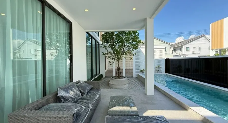 For rent 4 bedrooms villa in Hang Dong, Chiang Mai