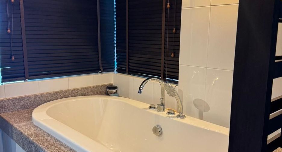 For rent 3 bedrooms condo in Cha Am, Phetchaburi