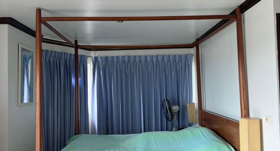 For rent 3 bedrooms condo in Cha Am, Phetchaburi