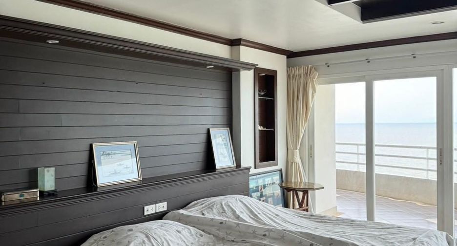 For rent 3 bedrooms condo in Cha Am, Phetchaburi
