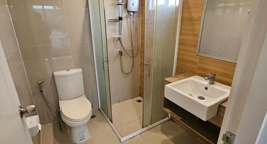 For sale 3 bedrooms townhouse in Mueang Chiang Mai, Chiang Mai