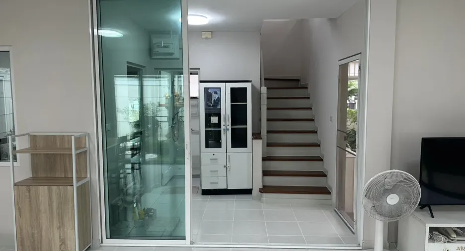 Продажа и аренда 3 спальни дом в Пхаси Чароен, Бангкок