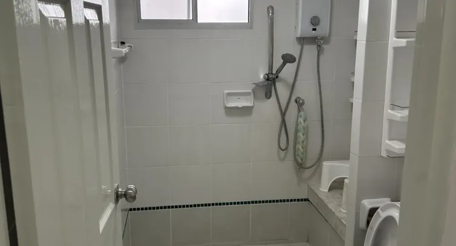 Продажа и аренда 3 спальни дом в Пхаси Чароен, Бангкок