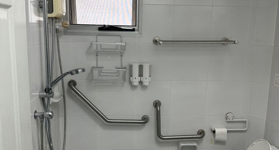 Продажа и аренда 3 спальни дом в Пхаси Чароен, Бангкок