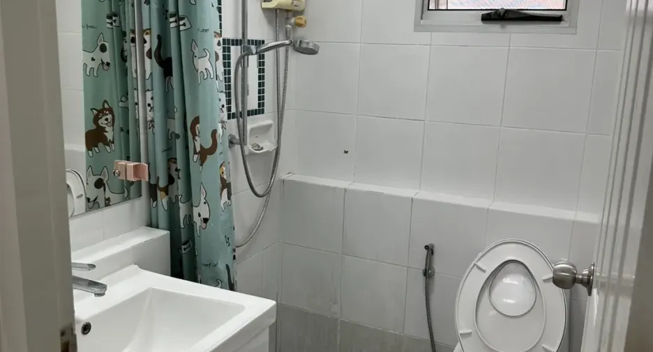 Продажа и аренда 3 спальни дом в Пхаси Чароен, Бангкок