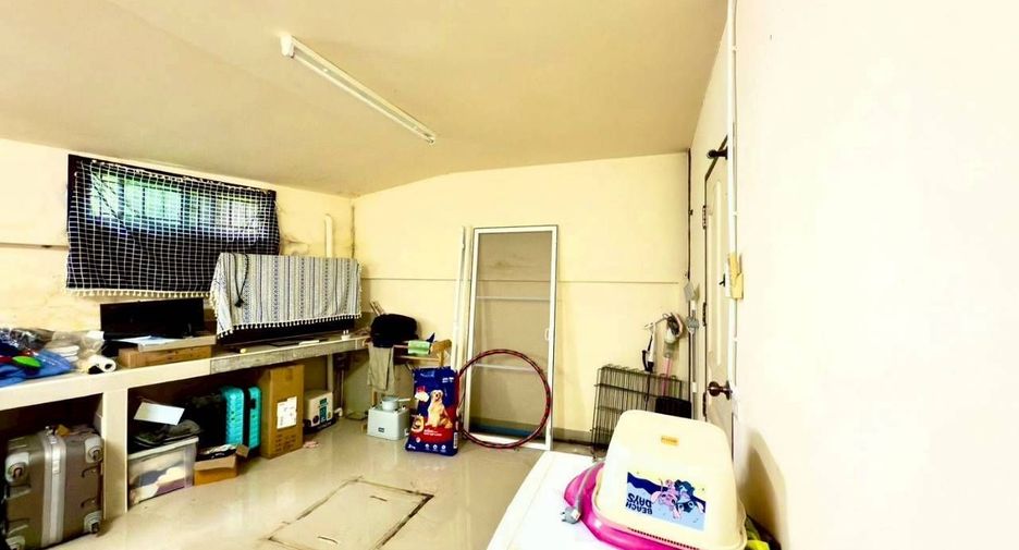 For sale 2 ベッドルーム house in Bang Lamung, Chonburi