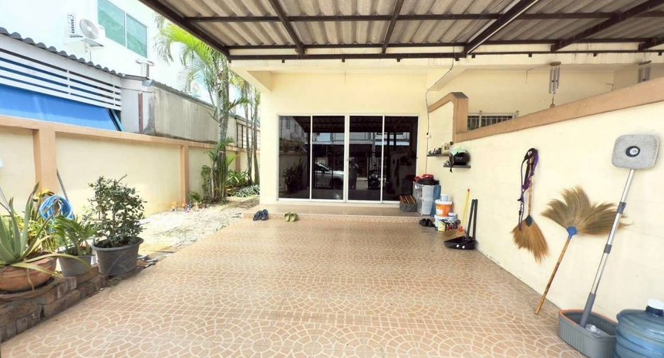 For sale 2 ベッドルーム house in Bang Lamung, Chonburi