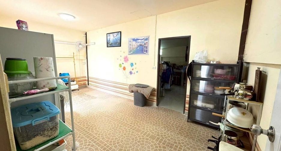 For sale 2 ベッドルーム house in Bang Lamung, Chonburi