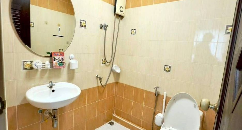 For sale 2 ベッドルーム house in Bang Lamung, Chonburi