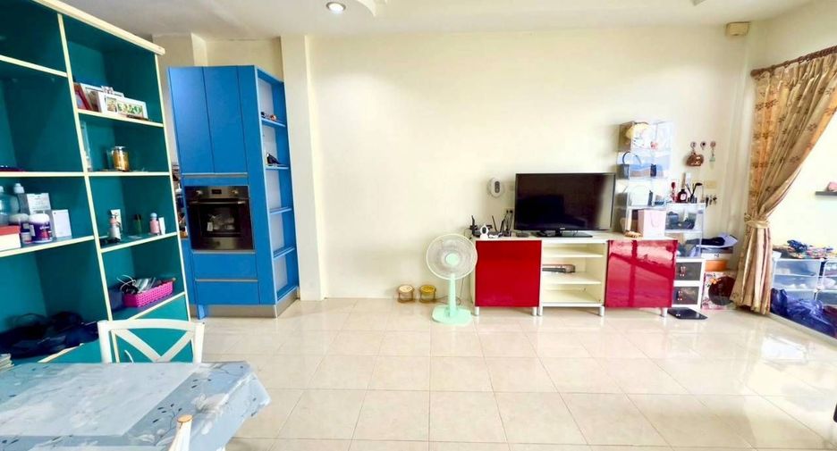 For sale 2 ベッドルーム house in Bang Lamung, Chonburi