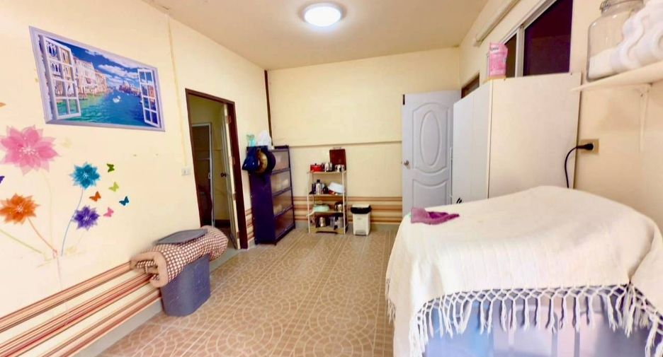 For sale 2 ベッドルーム house in Bang Lamung, Chonburi