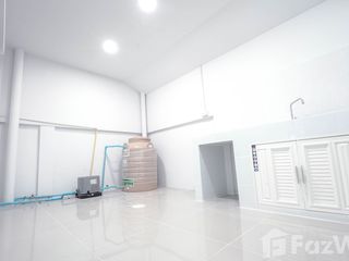 For sale 4 bedrooms townhouse in Don Mueang, Bangkok