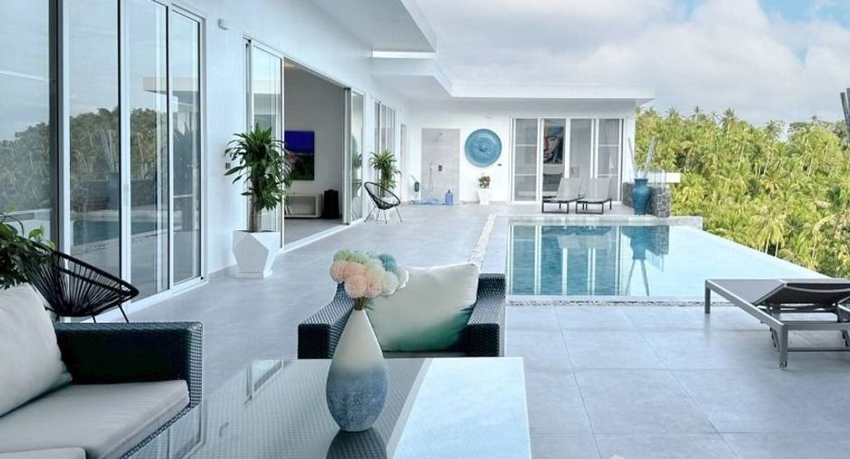 For rent 4 bedrooms villa in Ko Samui, Surat Thani