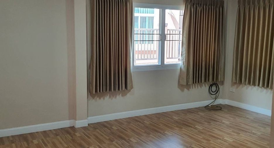 Casa en alquiler de 3 habitaciones en Mueang Chiang Mai, Chiang Mai