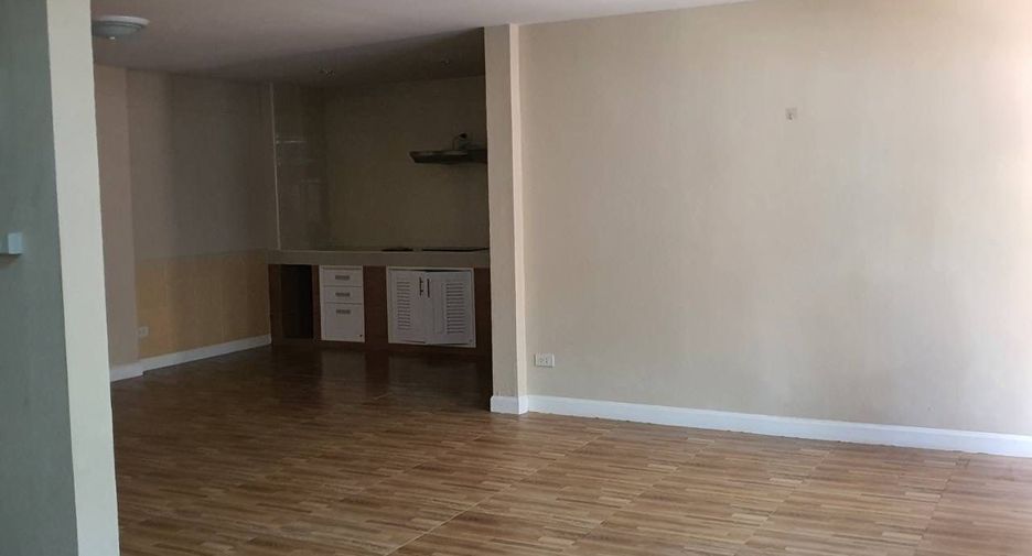 Casa en alquiler de 3 habitaciones en Mueang Chiang Mai, Chiang Mai