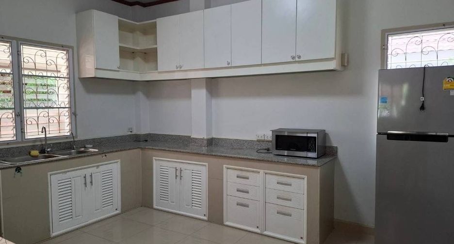 ให้เช่า 3 ห้องนอน บ้านเดี่ยว ใน สันกำแพง, เชียงใหม่