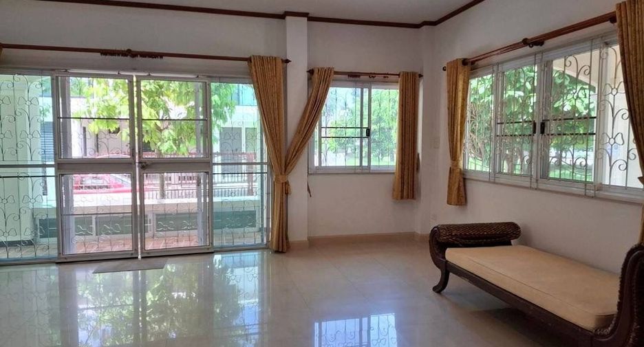 ให้เช่า 3 ห้องนอน บ้านเดี่ยว ใน สันกำแพง, เชียงใหม่