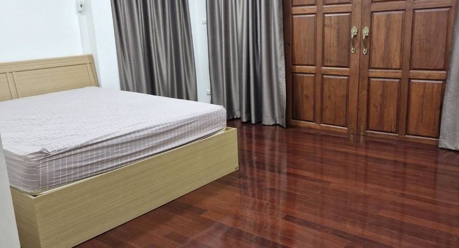For sale and for rent 5 bedrooms house in Hang Dong, Chiang Mai