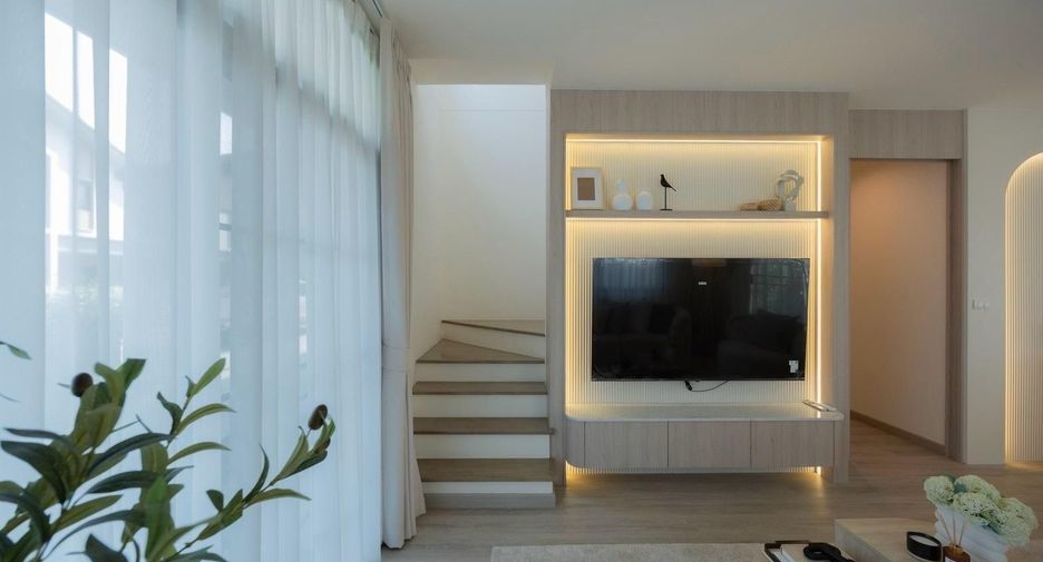ขาย และ ให้เช่า 4 ห้องนอน บ้านเดี่ยว ใน เมืองเชียงใหม่, เชียงใหม่