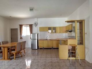 Casa en alquiler de 2 habitaciones en Cha Am, Phetchaburi