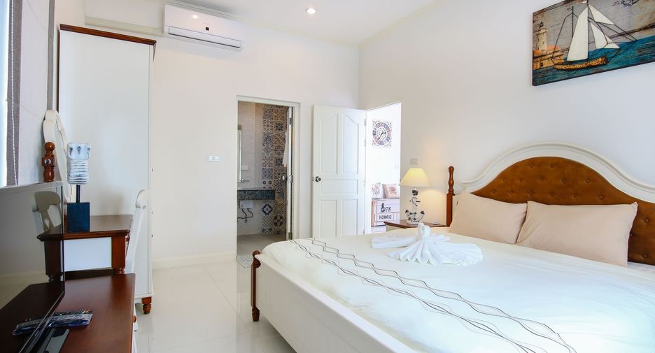For sale 3 bedrooms house in Hua Hin, Prachuap Khiri Khan
