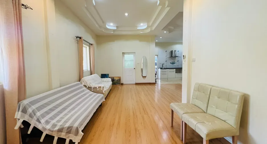For rent 3 bedrooms house in Mueang Chiang Mai, Chiang Mai