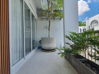 For sale 4 bedrooms townhouse in Mueang Chiang Mai, Chiang Mai