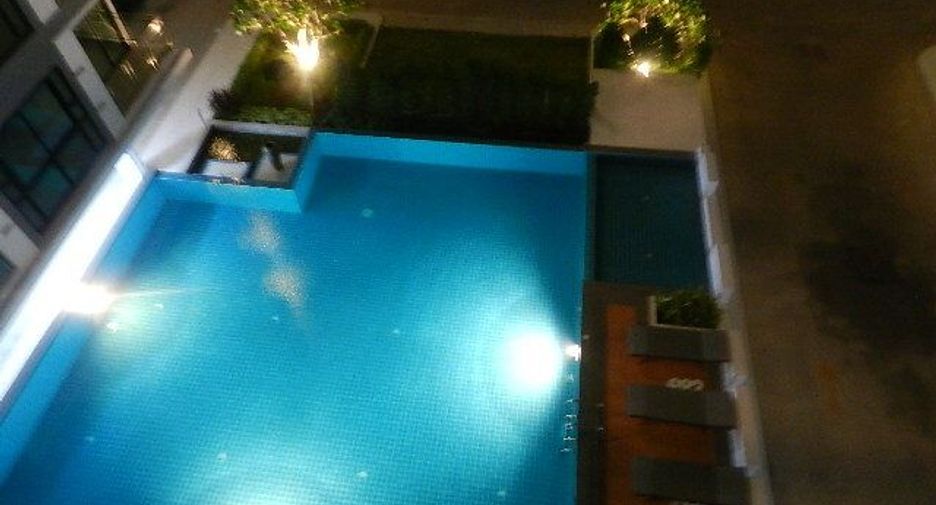 Condo en alquiler de 1 habitaciones en Bang Lamung, Chonburi