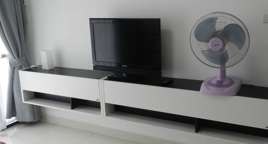 Condo en alquiler de 1 habitaciones en Bang Lamung, Chonburi