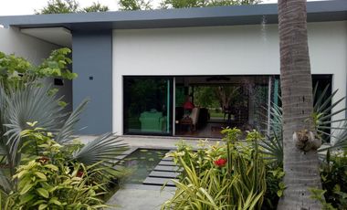 For sale 3 bedrooms villa in Cha Am, Phetchaburi