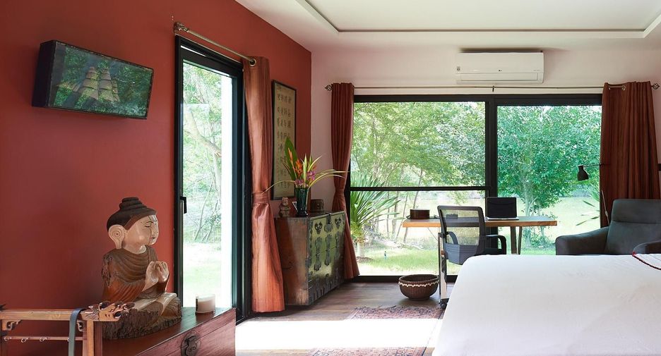 For sale 3 bedrooms villa in Cha Am, Phetchaburi