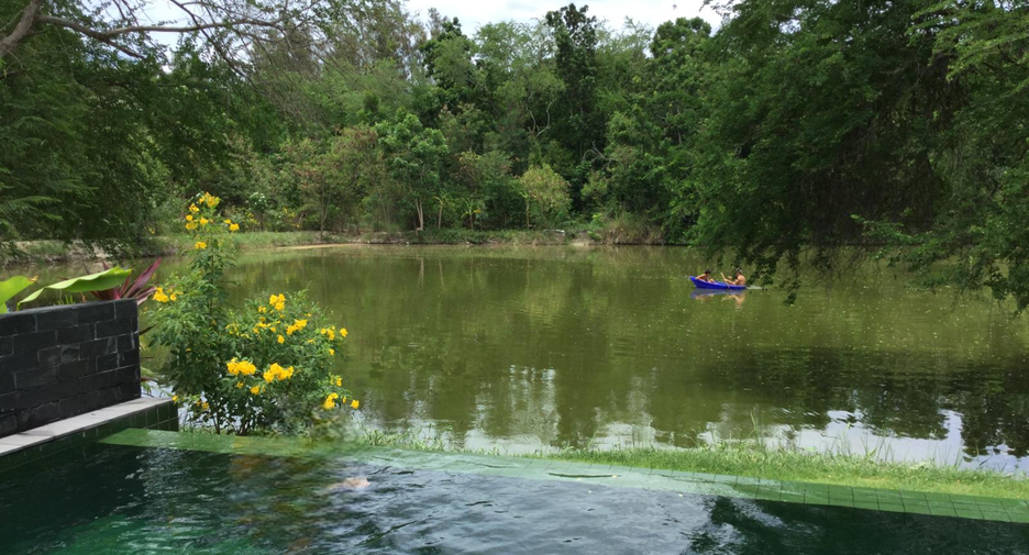 For sale 3 bedrooms villa in Cha Am, Phetchaburi