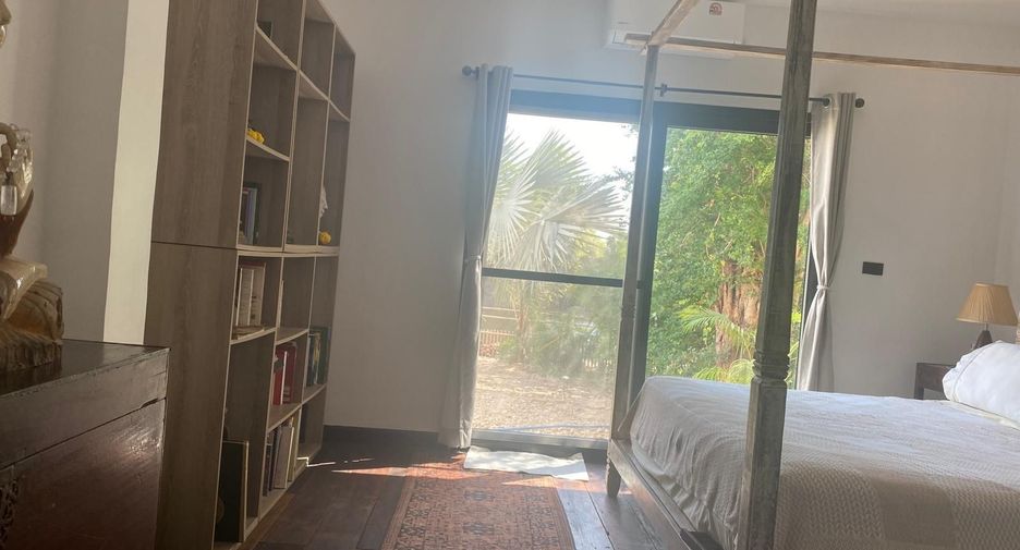 For sale 3 bedrooms villa in Cha Am, Phetchaburi